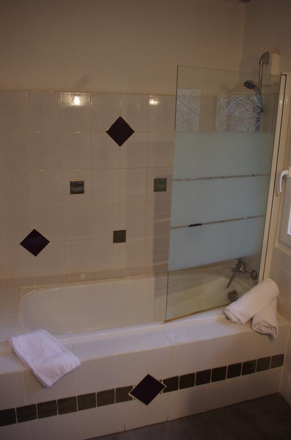 Lou Cigaloun Hotel Saint-Antonin-du-Var Екстериор снимка