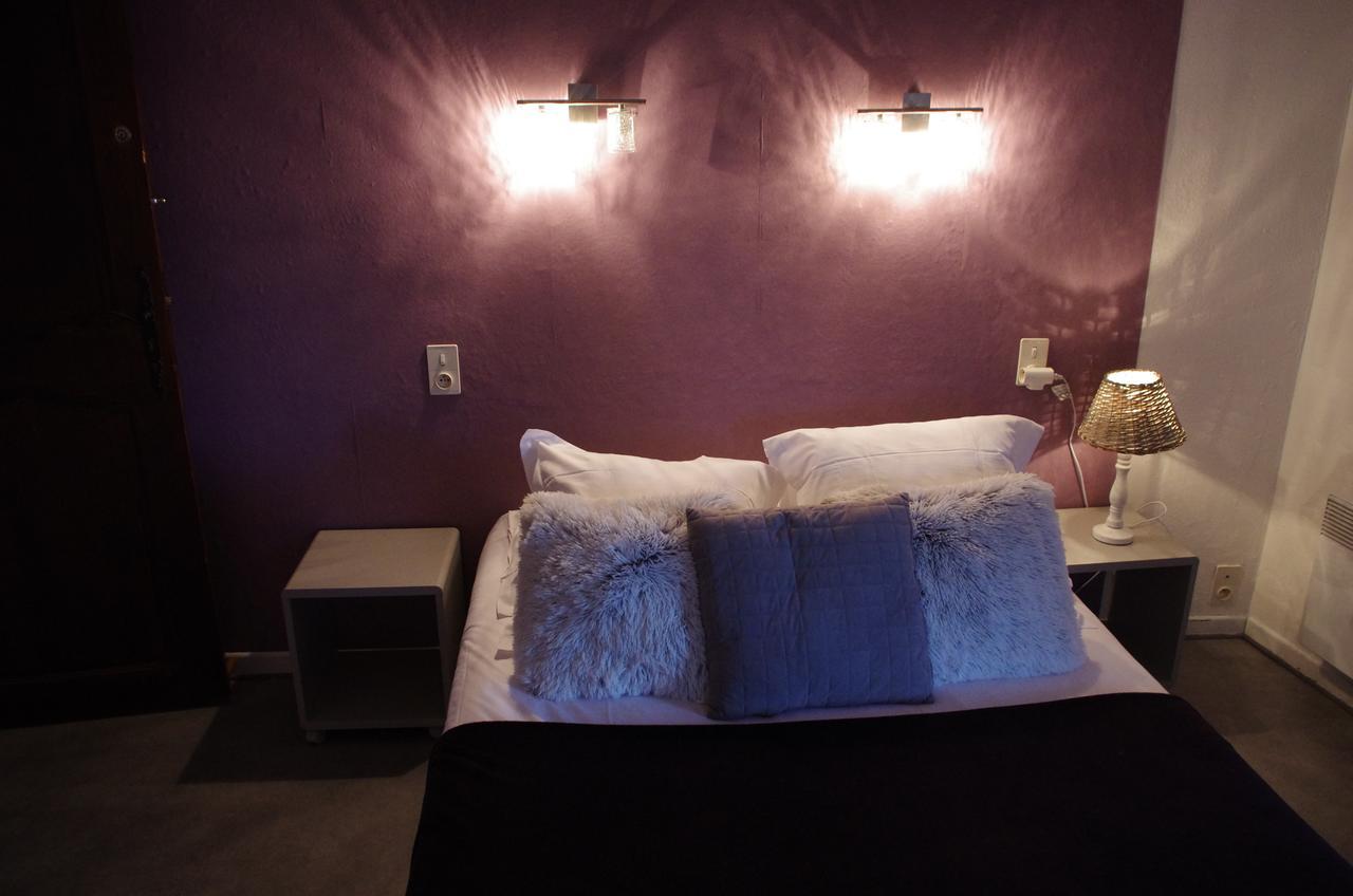 Lou Cigaloun Hotel Saint-Antonin-du-Var Екстериор снимка