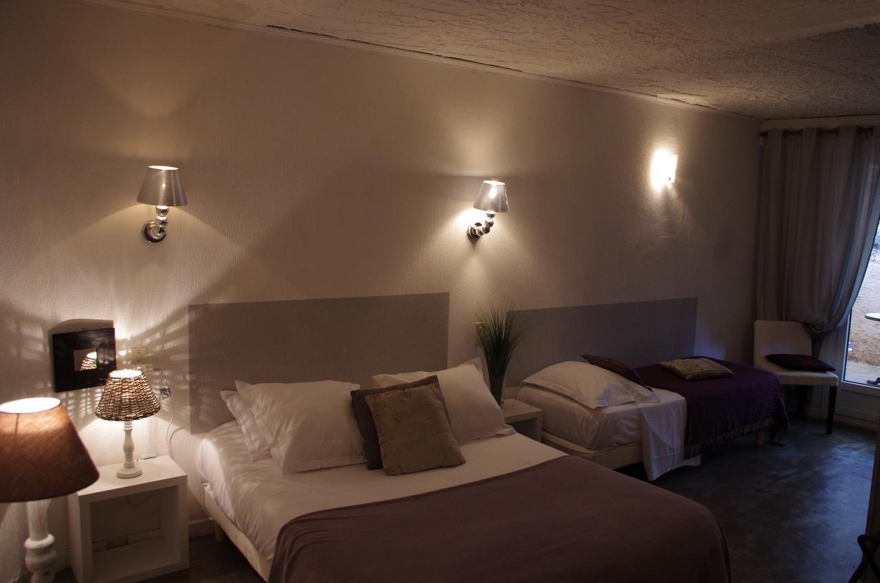 Lou Cigaloun Hotel Saint-Antonin-du-Var Екстериор снимка
